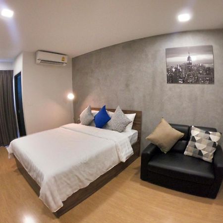 Tata House Aparthotel Bangkok Exteriör bild
